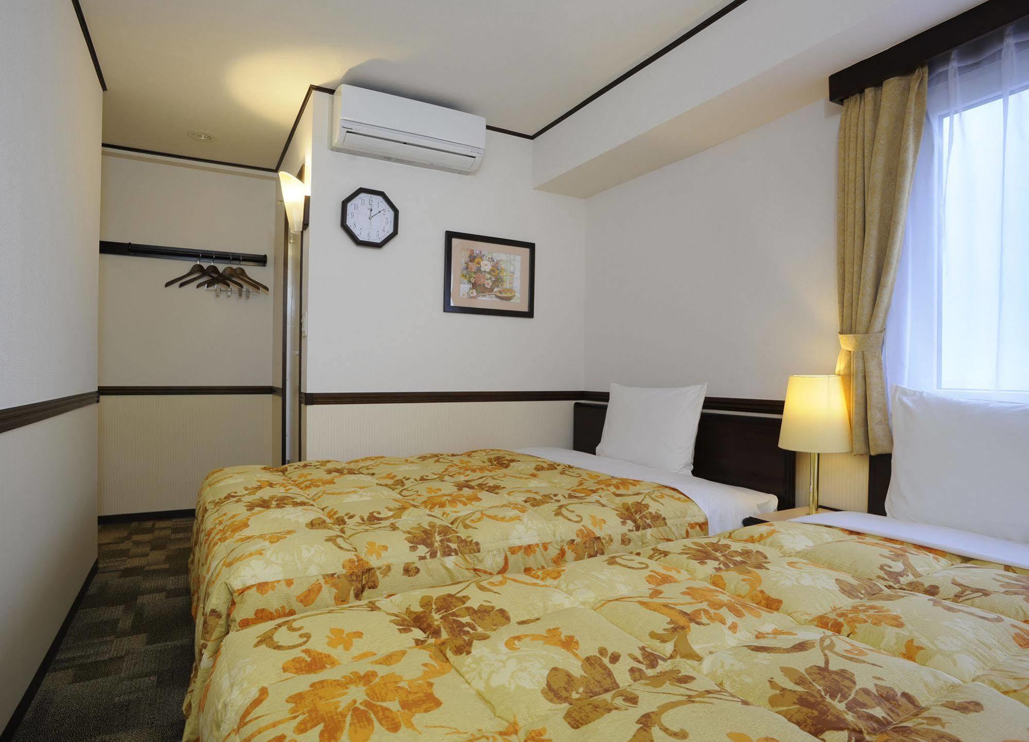 Toyoko Inn Hokkaido Tomakomai Ekimae Luaran gambar